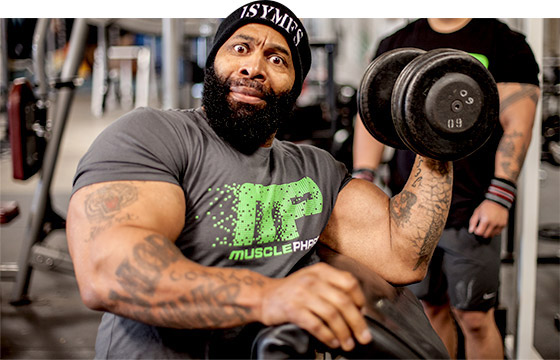 ct-fletchers-arms-warfare-workout_graphics_musclepharm-db-preacher-curl.jpg